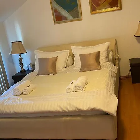 Apartment A1 Sea Downtown & Protected Parking