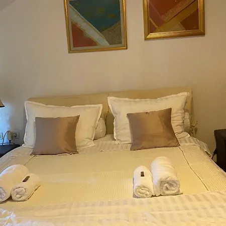 Apartment A1 Sea Downtown & Protected Parking Opatija